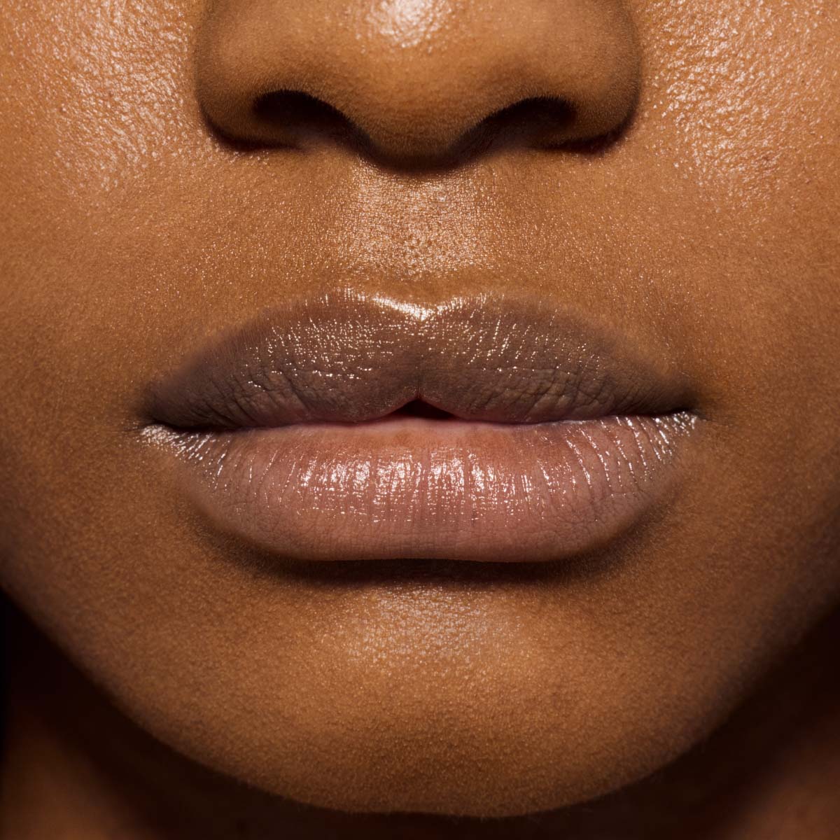 GLOSS BOMB UNIVERSAL LIP LUMINIZER (GLOSS PARA LABIOS)